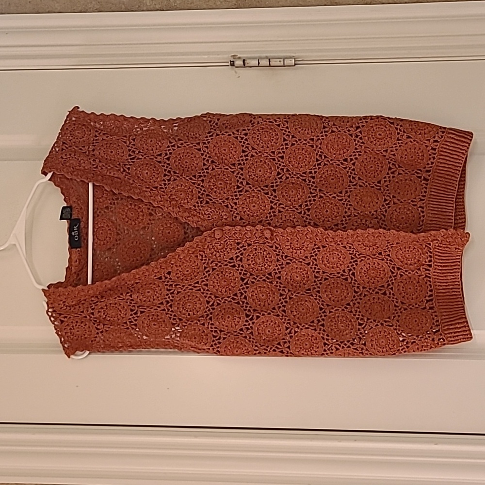 OBR Rust Orange Crochet Button-Front Sweater Vest Medium - Picture 4 of 9